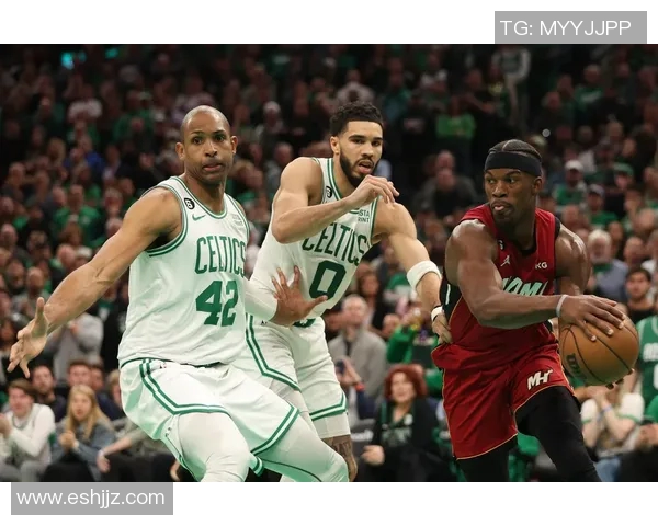 热火与凯尔特人对决深度分析战术策略与球员表现的全面解读